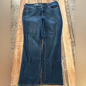 Revery Women's Mid Rise Straight Blue Straight Leg Jeans, Size 16